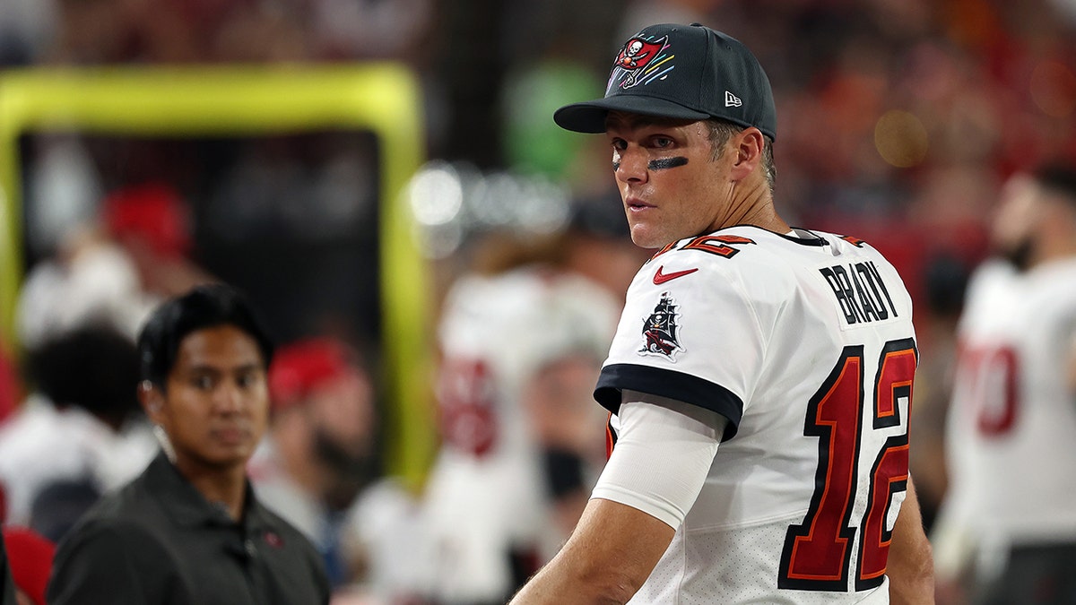 NFL playoffs: Tom Brady narrates Bucs' epic hype video