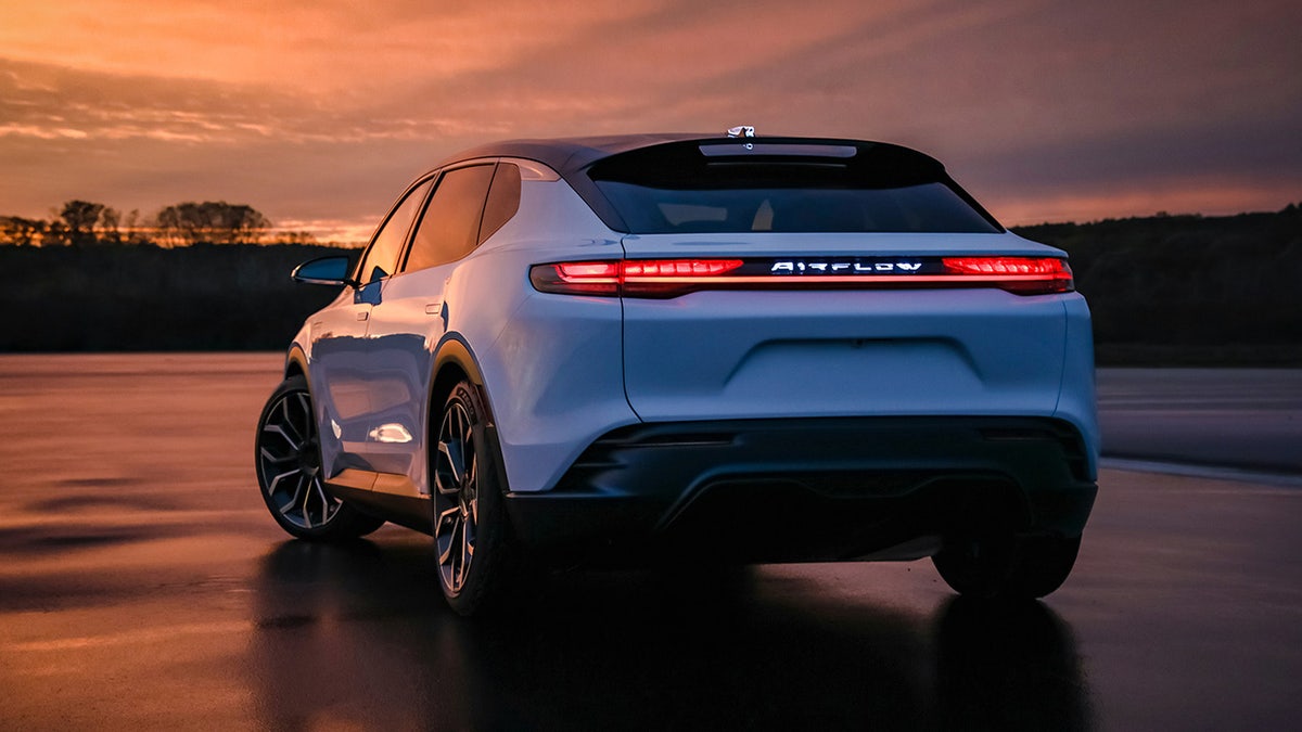 The Chrysler Airflow Concept will have Level 3 autonomous driving capability.