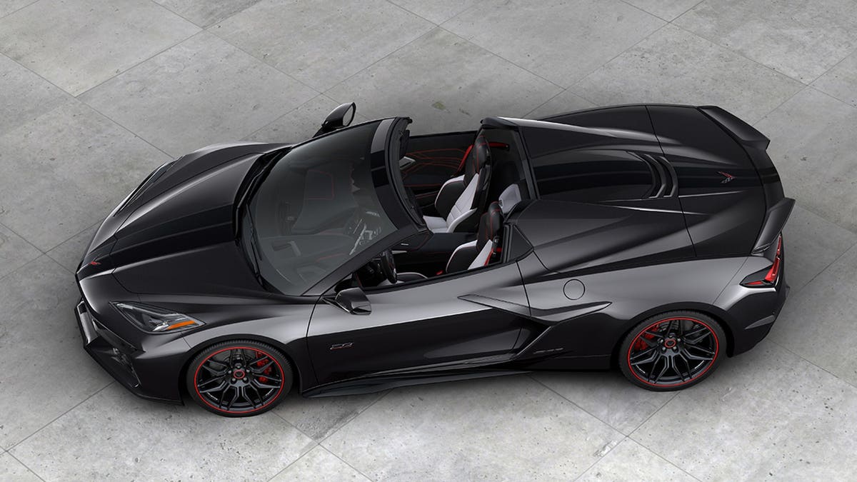 The actual first Z06 will be a black 70th Anniversary model.