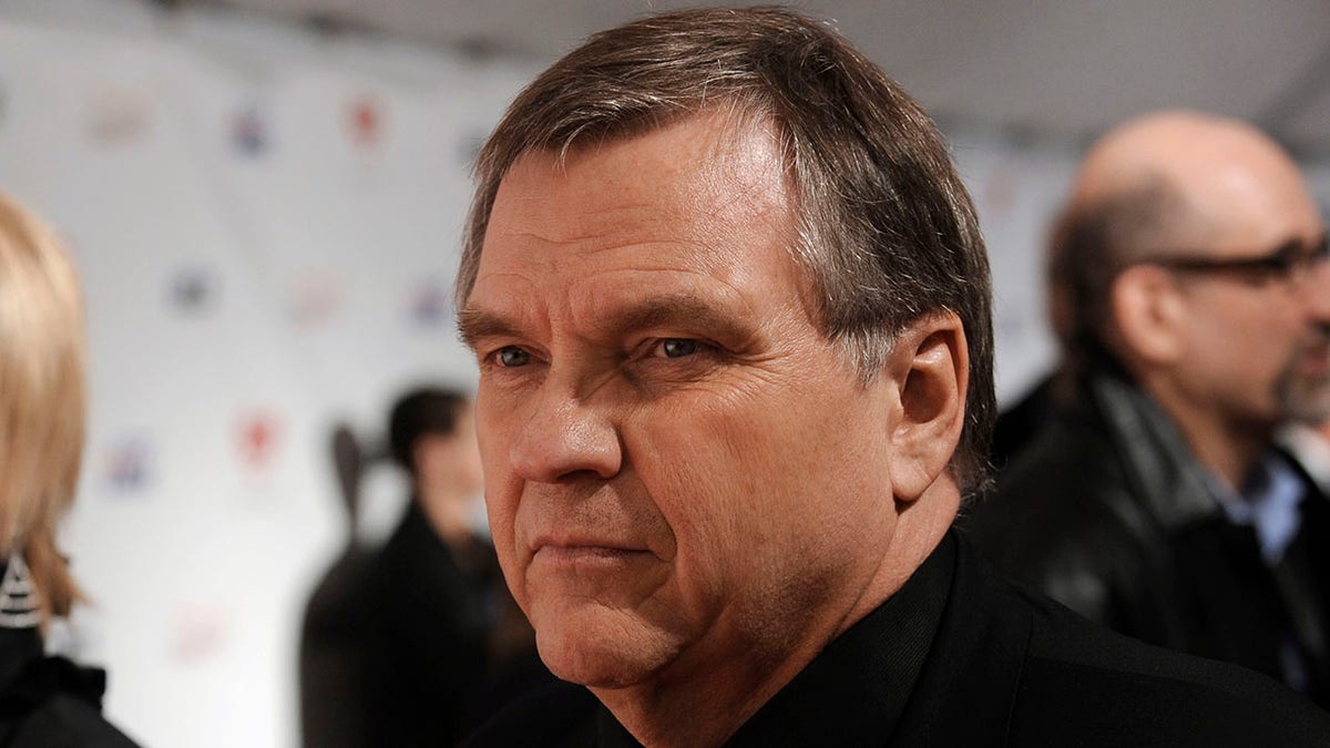  Meat Loaf, whose "Bat Out Of Hell" album is one of the all time bestsellers, has died, his rep confirmed early Friday. 
