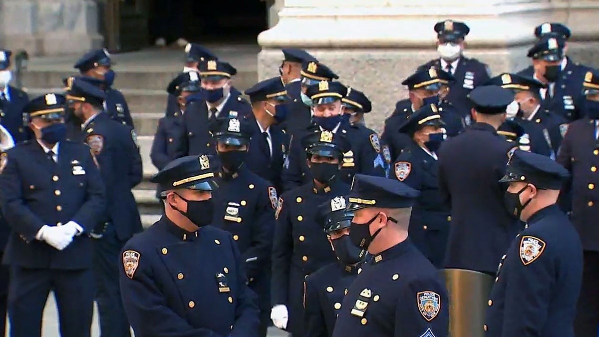 NYPD Officer Jason Rivera’s casket was transported to St. Patrick’s Cathedral for his wake.?