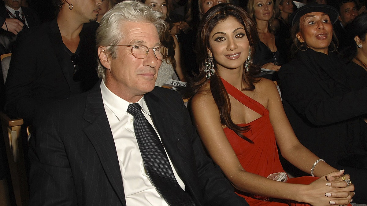 Actor Richard Gere and Shilpa Shetty.