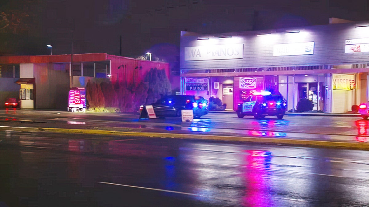 A Washington state man who was shot in the arm during an attempted robbery Tuesday night turned the tables on his attacker when he drew his own gun and fatally shot the suspect, authorities said.
