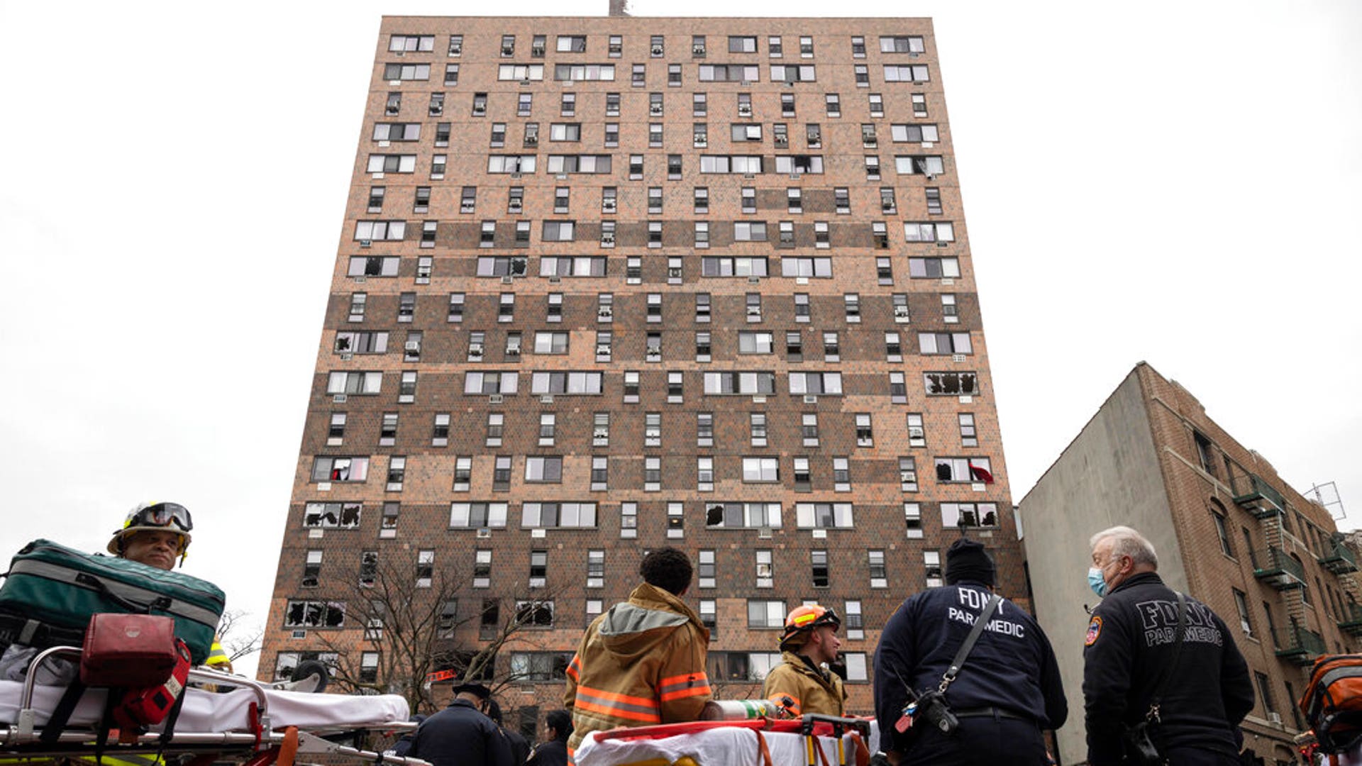 PHOTOS: Bronx Apartment Building Fire Kills Multiple People, Including ...