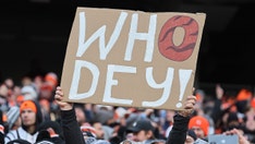 Bengals-Raiders officiating crew unlikely to work any more postseason games after controversial calls: report