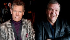 Meat Loaf honored by Randy Travis following his death: 'Heaven rejoices and Earth weeps'