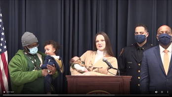 New York mom reunited with officer and paramedic who helped deliver baby on Christmas Eve