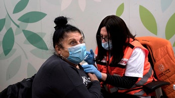 Israel administers 4th COVID-19 vaccine dose to over 500,000 people