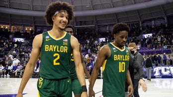 Baylor remains unanimous No. 1 in AP Top 25; USC hits No. 5