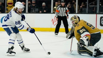 Maple Leafs' William Nylander beats Robin Lehner in shootout for 4-3 win over Golden Knights