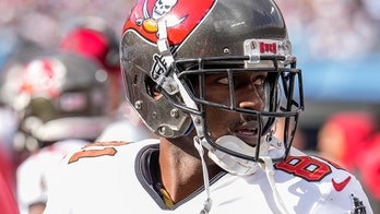 Antonio Brown hits social media after ditching Bucs: 'Thanks for the opportunity'