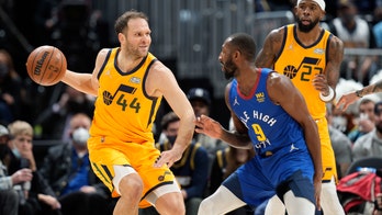 Bojan Bogdanovic scores 36, Jazz beat Nuggets