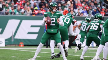 Jets' Robert Saleh says coaching staff, not Zach Wilson, to blame for botched quarterback sneak