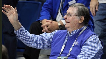 Joe B. Hall, who led Kentucky to 1978 NCAA title, dead at 93