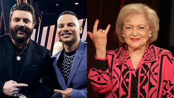 Betty White's legacy: Kane Brown, Chris Young reflect on beloved star: 'She didn't care about the script'