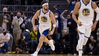 Klay Thompson has 17 points in return, Warriors beat Cavs