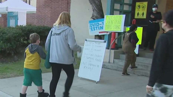 Los Angeles students must wear non-fabric COVID masks at all times, including sports activities, district says