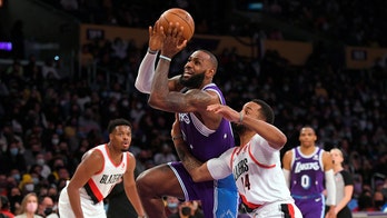 LeBron James scores season-high 43, Lakers beat Trail Blazers