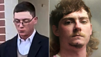 Manhunt underway in Texas, Louisiana after convicted murderer Matthew Edgar flees mid-trial