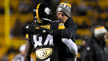 Antonio Brown allegedly offered spot on USFL team by former Steelers coach Todd Haley