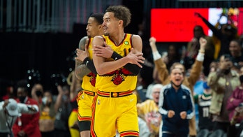 Trae Young's 36 points help streaking Hawks drop Lakers