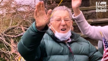 World War II veteran celebrates 102nd birthday: 'Blessed' and 'grateful' for community support