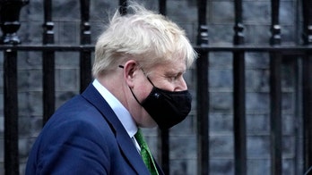 UK reportedly seriously considering ending all COVID restrictions as PM Johnson faces party revolt