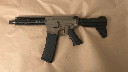 NYPD detectives find loaded AR-15 under mattress of suspect who allegedly killed one officer, wounded another