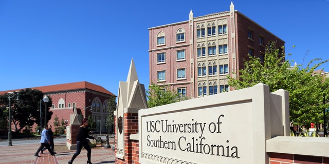 USC students campus
