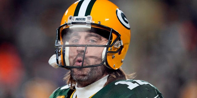 Aaron Rodgers warms up before the Minnesota Vikings game Jan. 2, 2022, in Green Bay, Wisconsin.