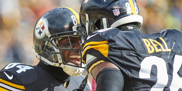 Antonio Brown Finds Support From Longtime Friend Le'Veon Bell Amid ...