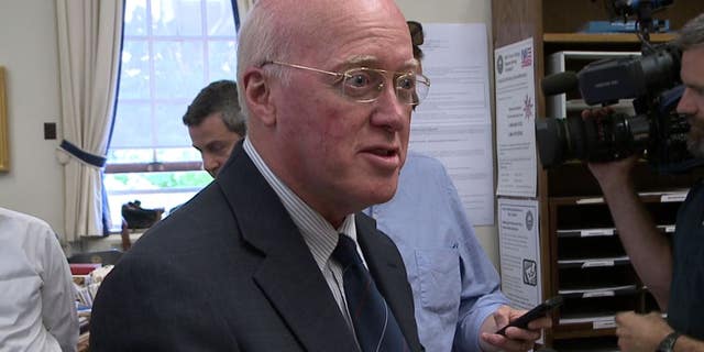 New Hampshire Secretary of State Bill Gardner, seen in his office at the Statehouse in Concord, N.H. in Nov. 2018. 가드너, the longest serving Secretary of State in the nation, 1 월. 3, 2022 announced that he would be stepping down.