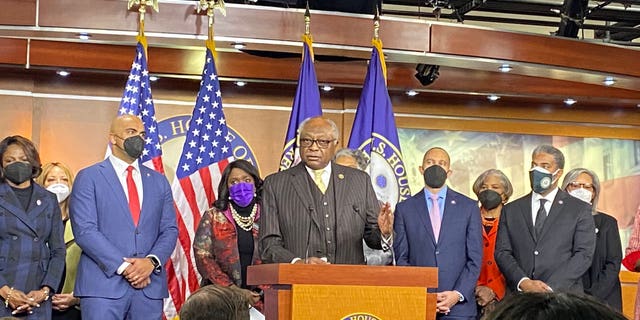 House Majority Whip James Clyburn speaks at a Congressional Black Caucus press conference about elections legislation. (Tyler Olson/Fox News)