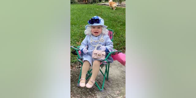 A family in Ohio recently received letter from Windsor Castle after their 1-year-old daughter dressed up as Queen Elizabeth for Halloween.