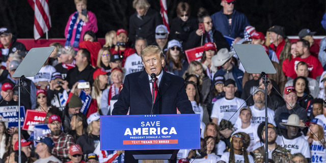 CONRO, Texas, USA - January 29: Former President Donald addresses a crowd at a rally in Montgomery County Fairgrounds on Saturday, January 29, 2022 in Conroe, Texas.  President Trump is holding rallies, continuing his message about election fraud and calling for the cancellation of the election.  (Photo by Sergio Flores / Anadolu Agency via Getty Images)