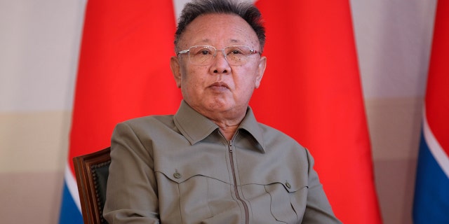 O governante da Coreia do Norte, Kim Jong Il, é visto na Rússia em 24 de agosto de 2011. 