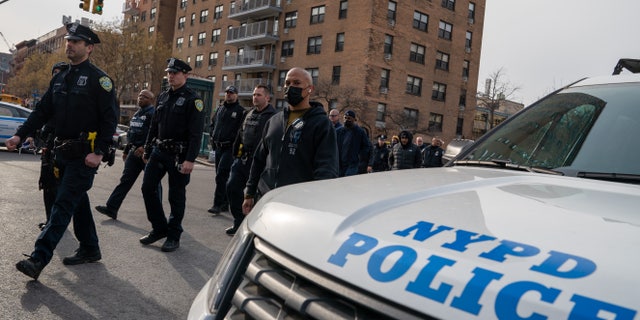 Off-duty NYPD officer shot in foot, remains in ‘stable condition ...