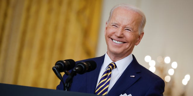 On Ukraine and the unfair elections, Biden undermines his own marathon message

 | Local News