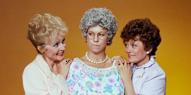Pictured: (l-r) Betty White as Ellen Harper Jackson, Vicki Lawrence as Thelma 'Mama' Crowley Harper, Rue McClanahan as Aunt Fran Crowley.