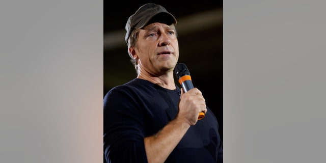 Mike Rowe a ramené 