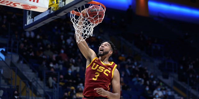 Southern California forward Isaiah Mobley shoots against California during the first half of an NCAA college basketball game in Berkeley, Calif., Thursday, Jan. 6, 2022.