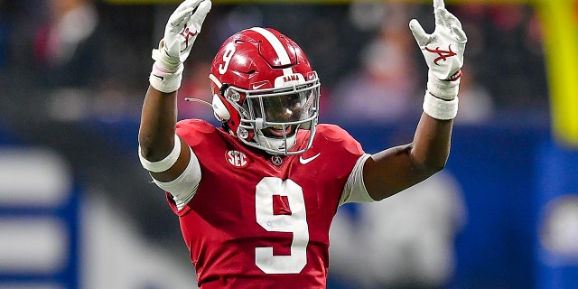 Alabama’s Jordan Battle sees no need for drastic change in Tide’s ...