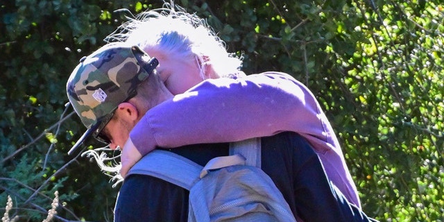 Mama June cozies up to Justin Stroud on a hike outside L.A.