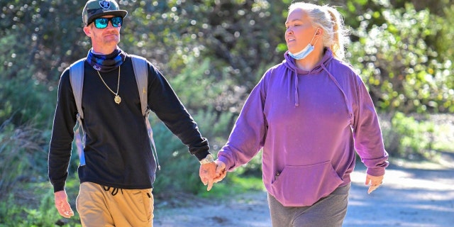 Mama June hikes with new boyfriend, Justin Stroud outside Los Angeles.