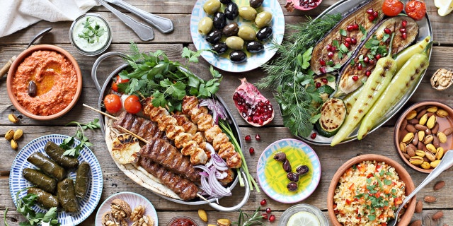 Green, leafy veggies showed the biggest benefit for brain health in a recent study.
