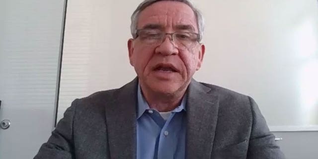 Former "Black Hawk Down" pilot and Alabama Senate candidate Mike Durant speaks to Fox News' Brandon Gillespie in an exclusive interview on Jan. 14, 2022.