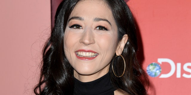 Mina Kimes asiste a la Cumbre de Mujeres de Poder de WrapWomen: The Changemakers Of 2021 en The London West Hollywood en Beverly Hills el 1 de diciembre de 2021 en West Hollywood, California.