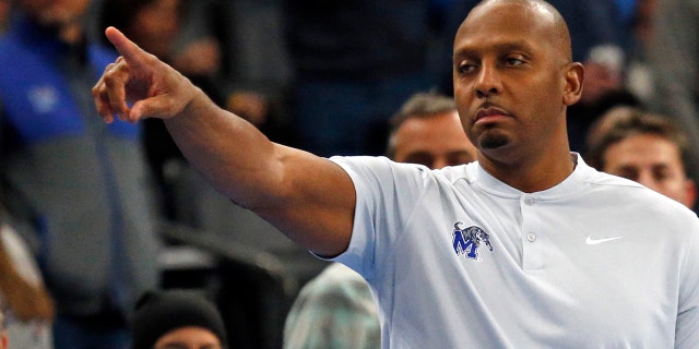 Memphis Tigers head coach Penny Hardaway gives direction during the first half against the Southern Methodist Mustangs at FedExForum on Jan. 20, 2022, in Memphis, Tennessee.