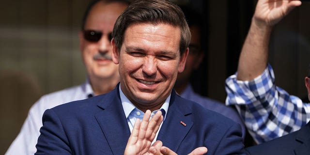 O candidato Ron Desantis realizou um comício em 5 de novembro de 2018.  REUTERS/Carlo Allegri