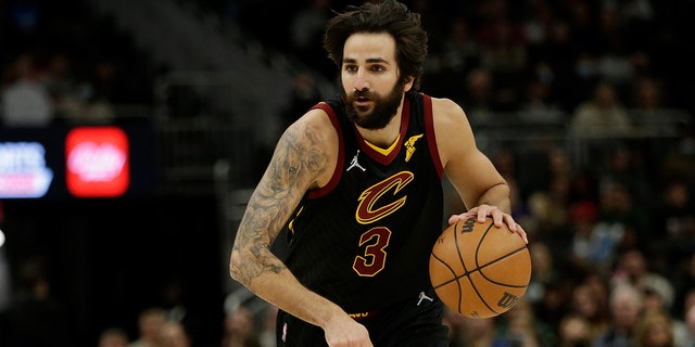 Ricky Rubio #3 of the Cleveland Cavaliers drives to the baskert during the second half of the game against the Milwaukee Bucks at Fiserv Forum on December 18, 2021 in Milwaukee, Wisconsin. Cavaliers defeated the Bucks 119-90.